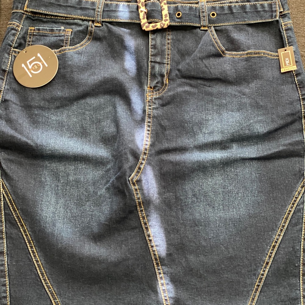Denim skirt